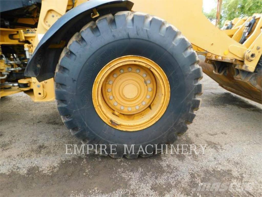CAT 938M FC Pás carregadoras de rodas