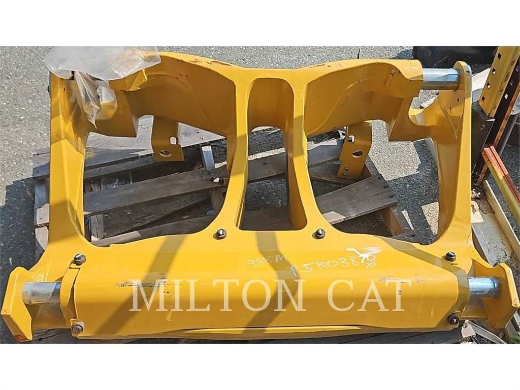 CAT 938M ISO COUPLER Conectores