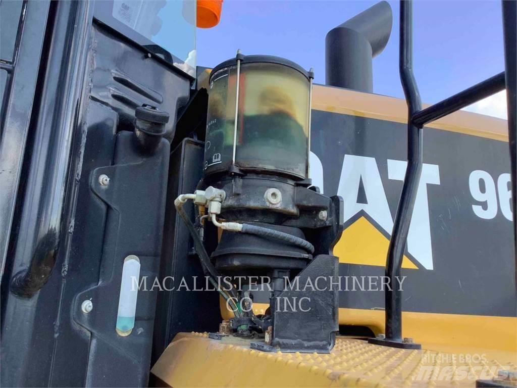 CAT 962M Pás carregadoras de rodas