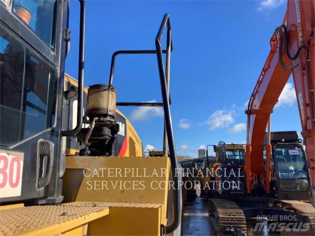 CAT 962M Pás carregadoras de rodas