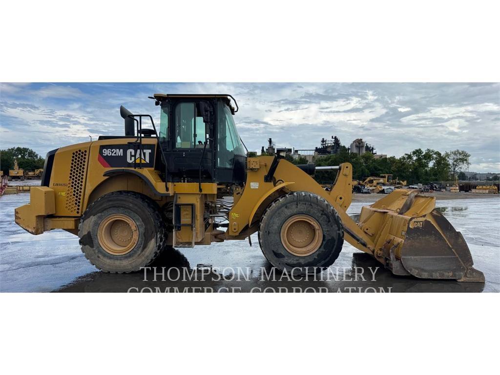 CAT 962M Pás carregadoras de rodas
