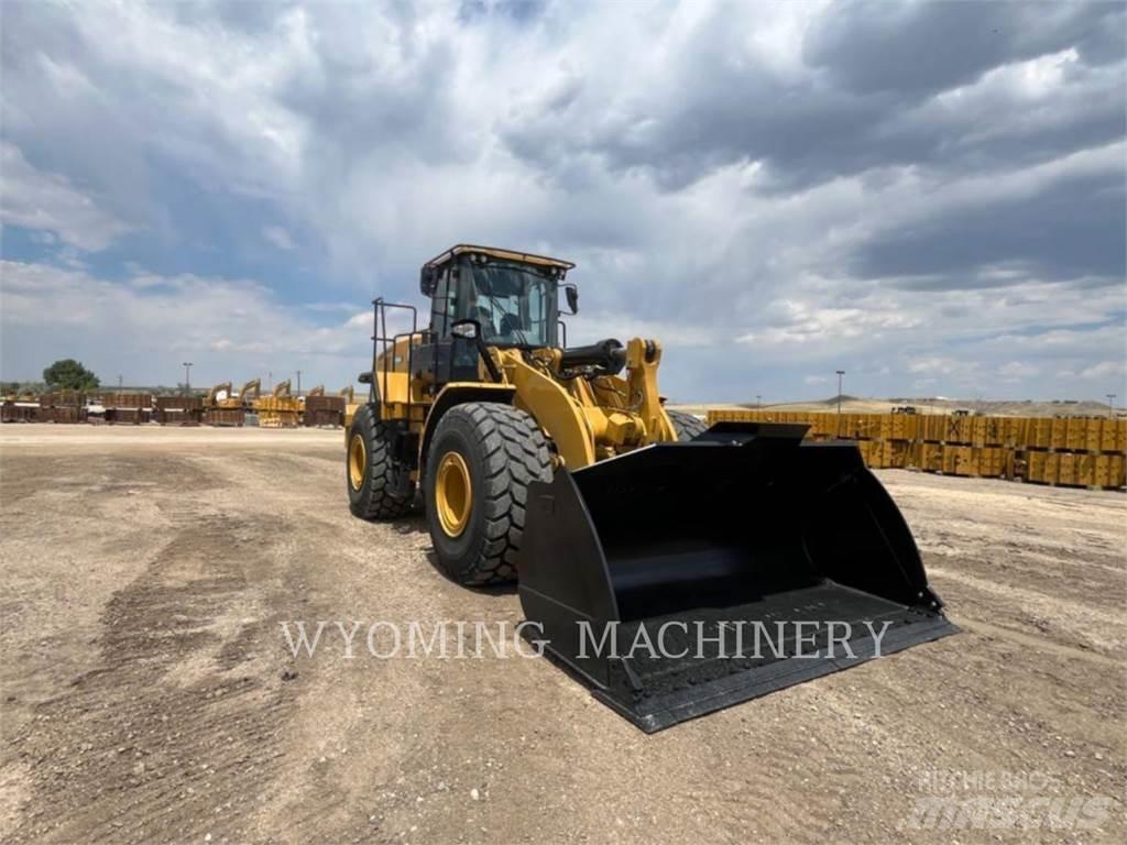 CAT 966 Pás carregadoras de rodas