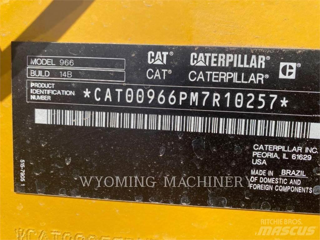 CAT 966 Pás carregadoras de rodas