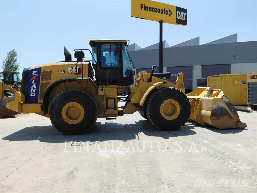 CAT 966 Pás carregadoras de rodas