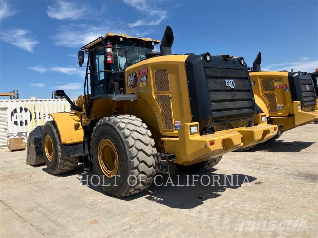 CAT 966 Pás carregadoras de rodas