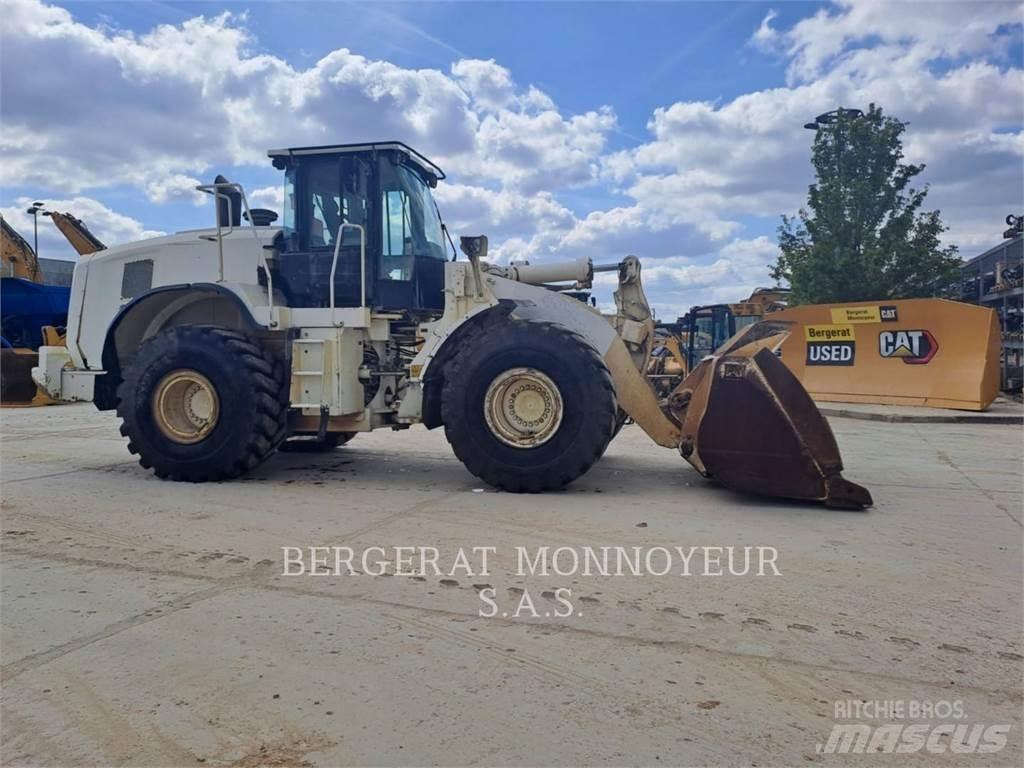 CAT 966M Pás carregadoras de rodas