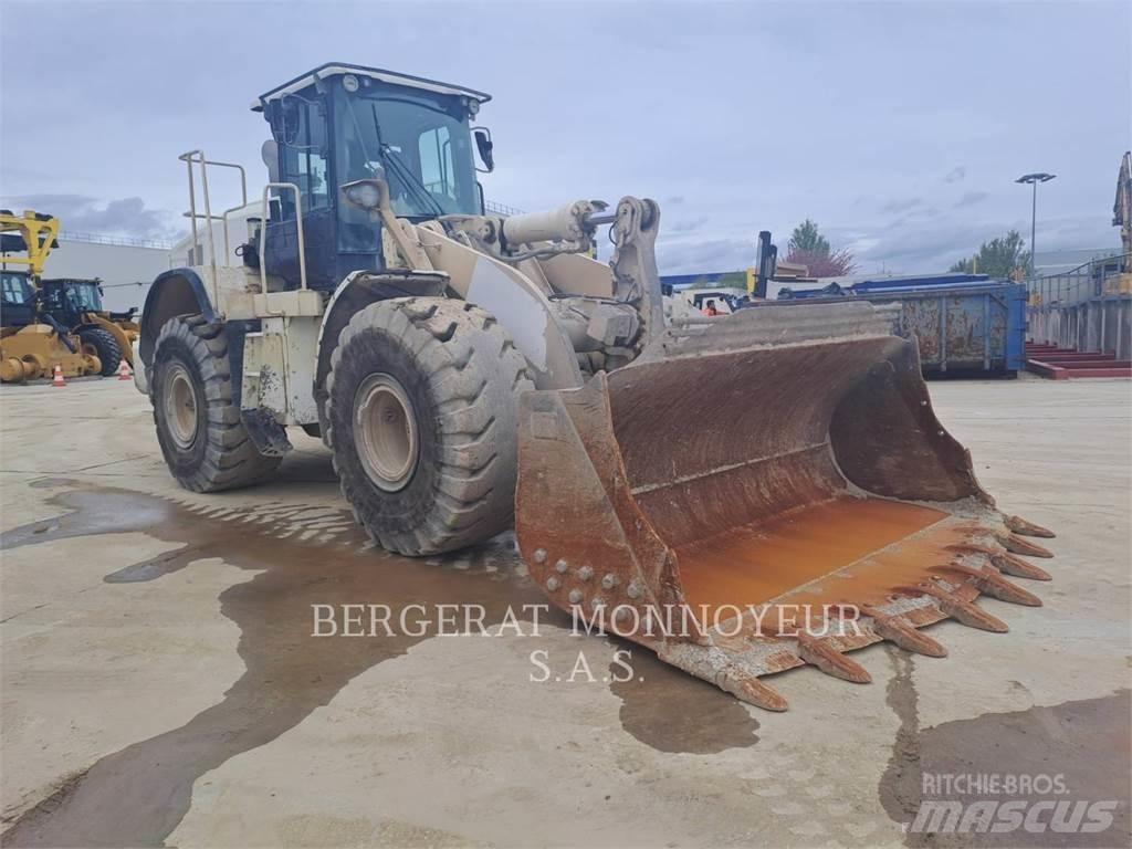 CAT 966M Pás carregadoras de rodas