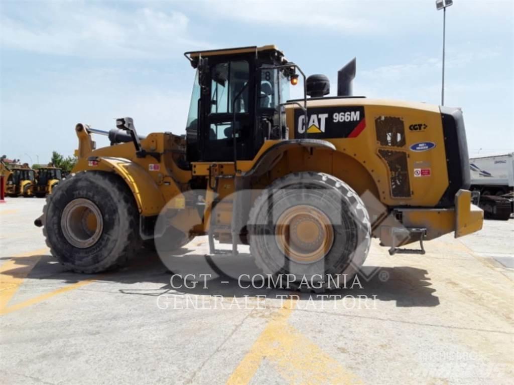 CAT 966M Pás carregadoras de rodas