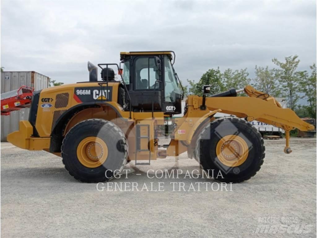 CAT 966M Pás carregadoras de rodas