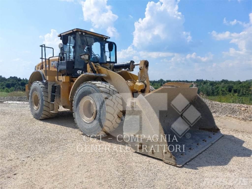 CAT 966M Pás carregadoras de rodas