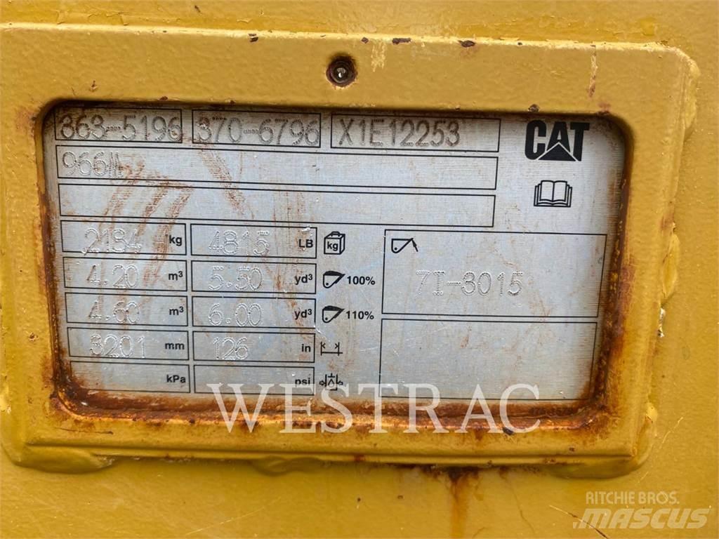 CAT 966M Pás carregadoras de rodas