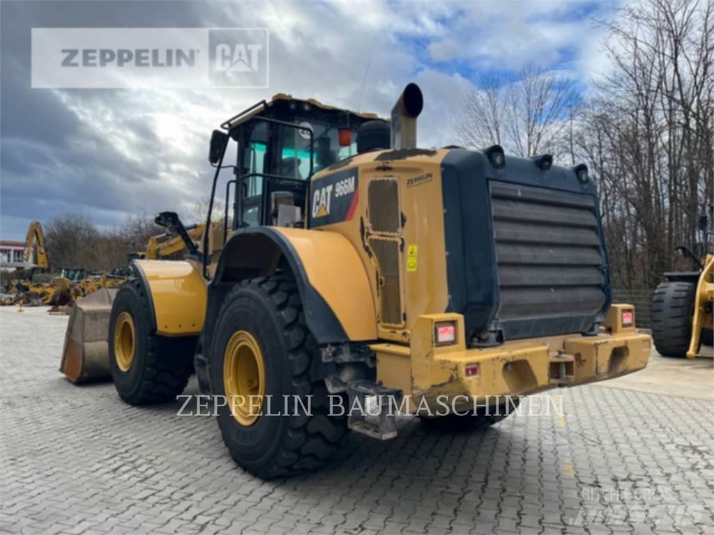 CAT 966M Pás carregadoras de rodas