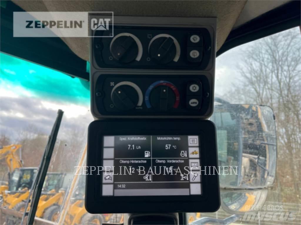 CAT 966M Pás carregadoras de rodas
