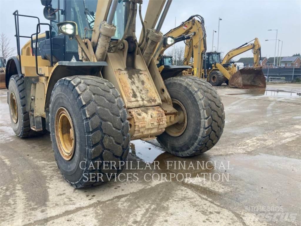 CAT 966M Pás carregadoras de rodas