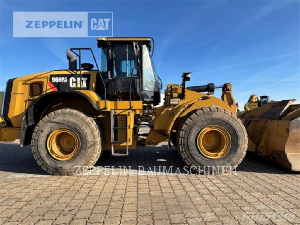 CAT 966M Pás carregadoras de rodas