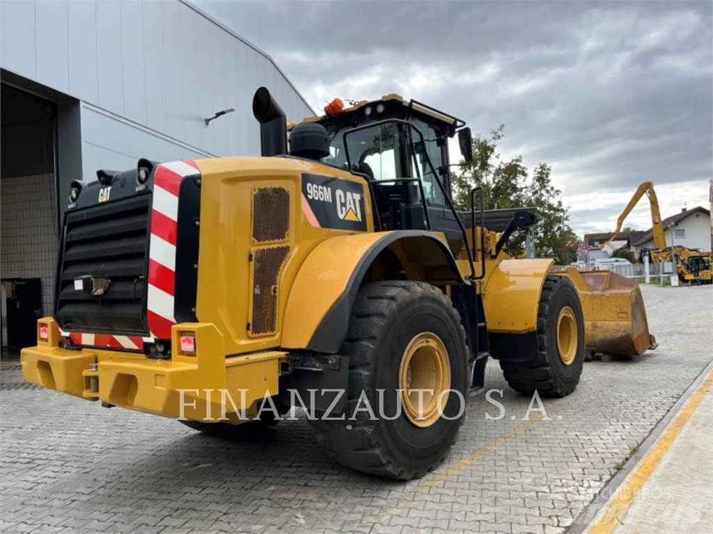 CAT 966M Pás carregadoras de rodas