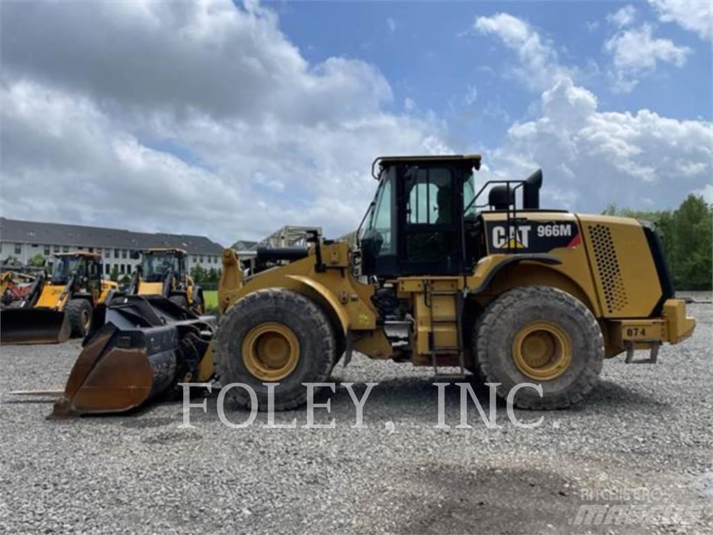 CAT 966M Pás carregadoras de rodas