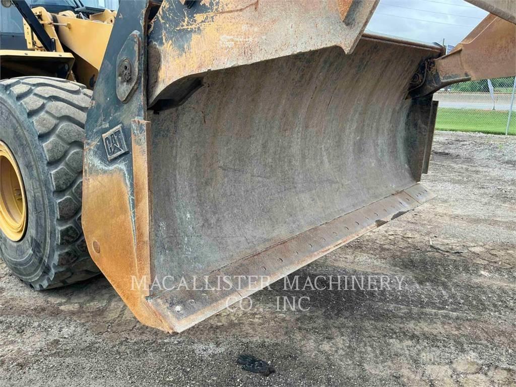 CAT 966M Pás carregadoras de rodas