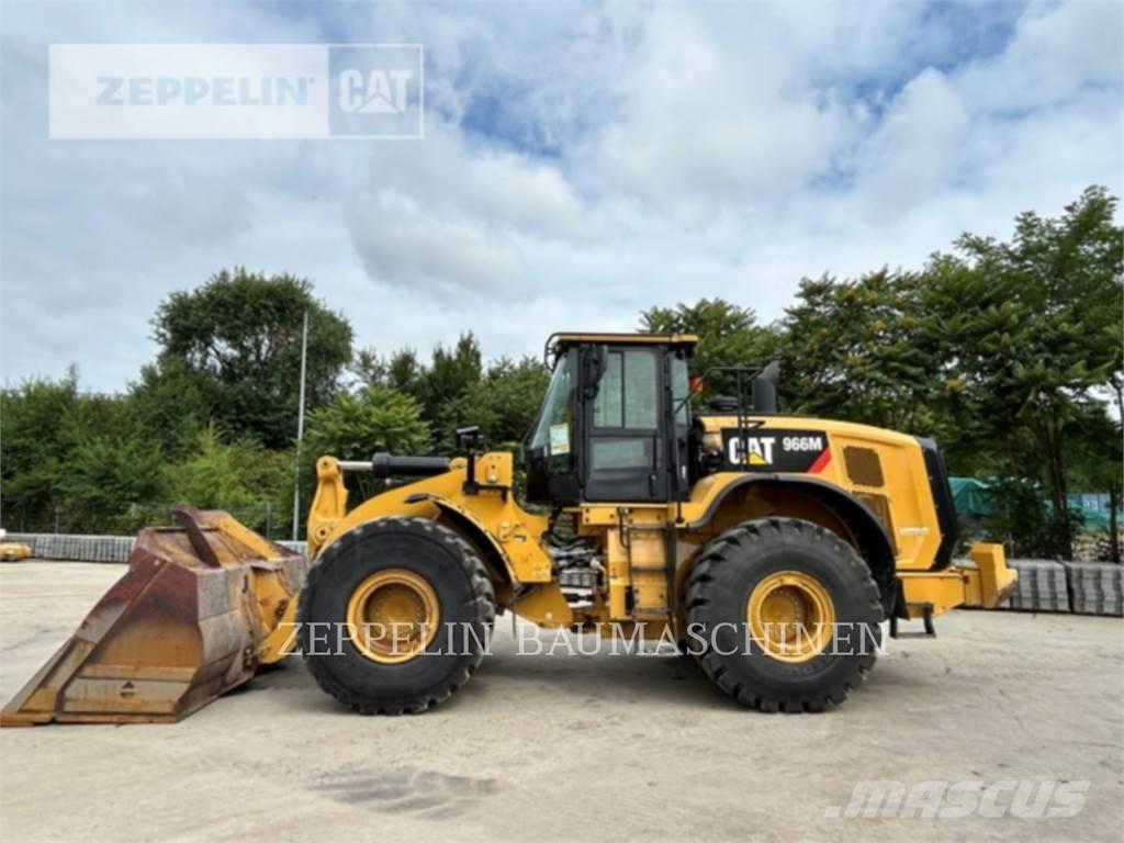 CAT 966M Pás carregadoras de rodas