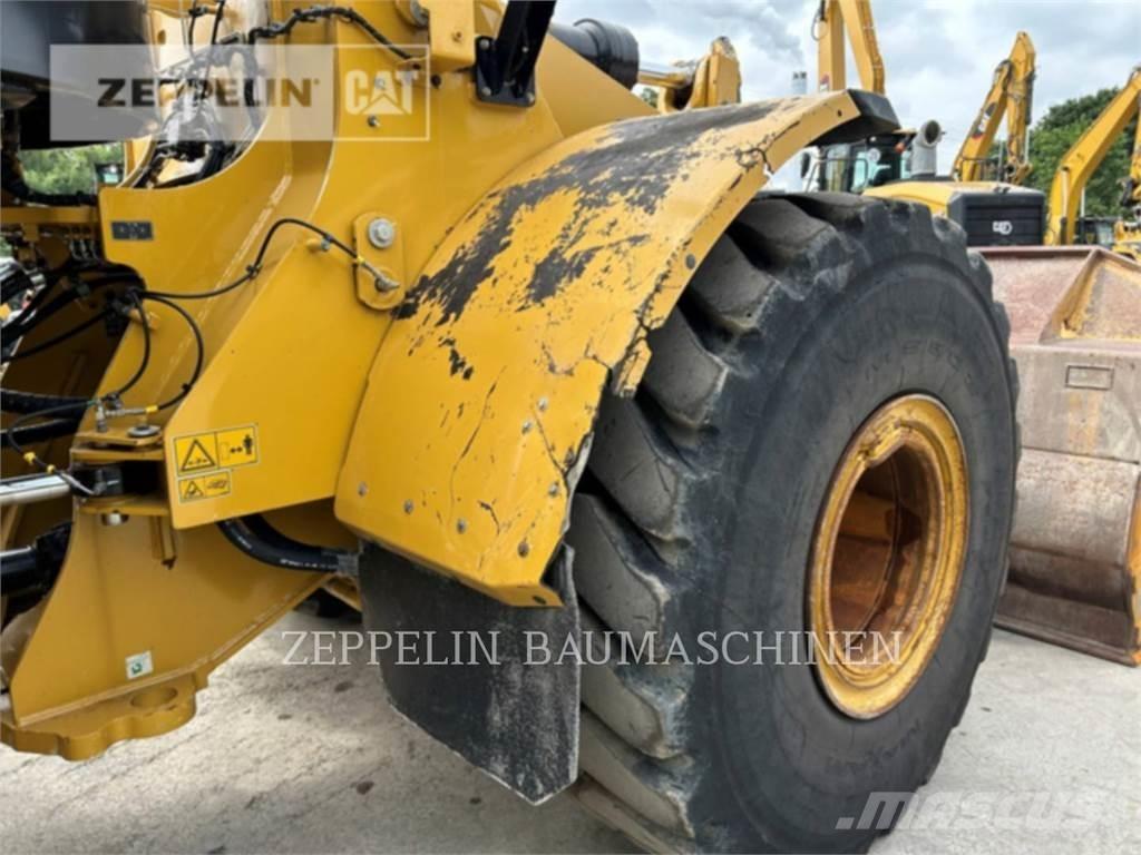 CAT 966M Pás carregadoras de rodas