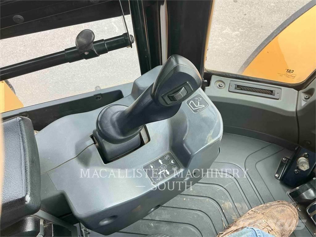 CAT 966M Pás carregadoras de rodas