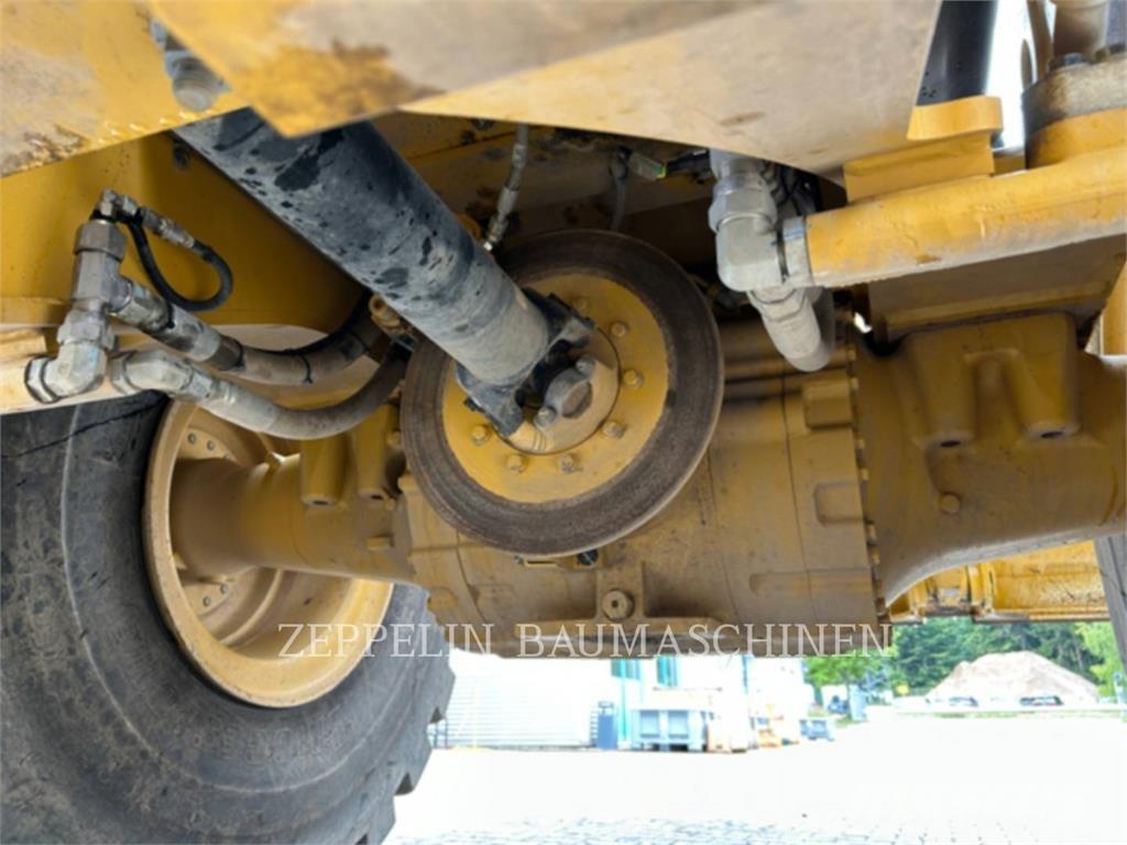 CAT 966M Pás carregadoras de rodas
