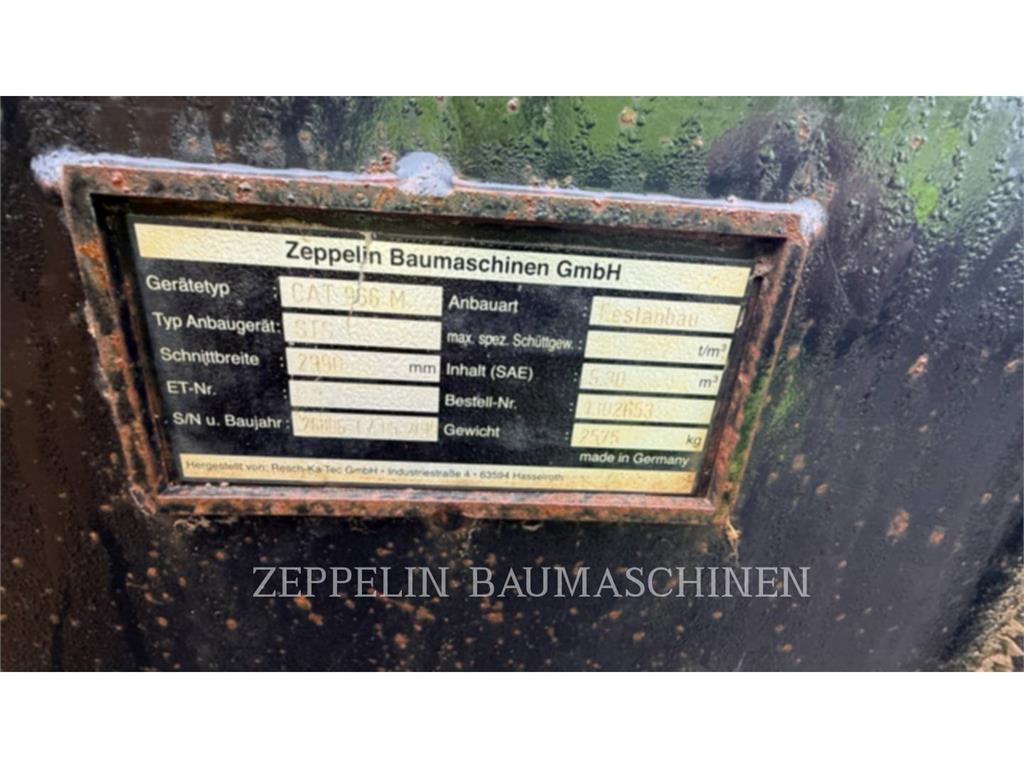 CAT 966M Pás carregadoras de rodas