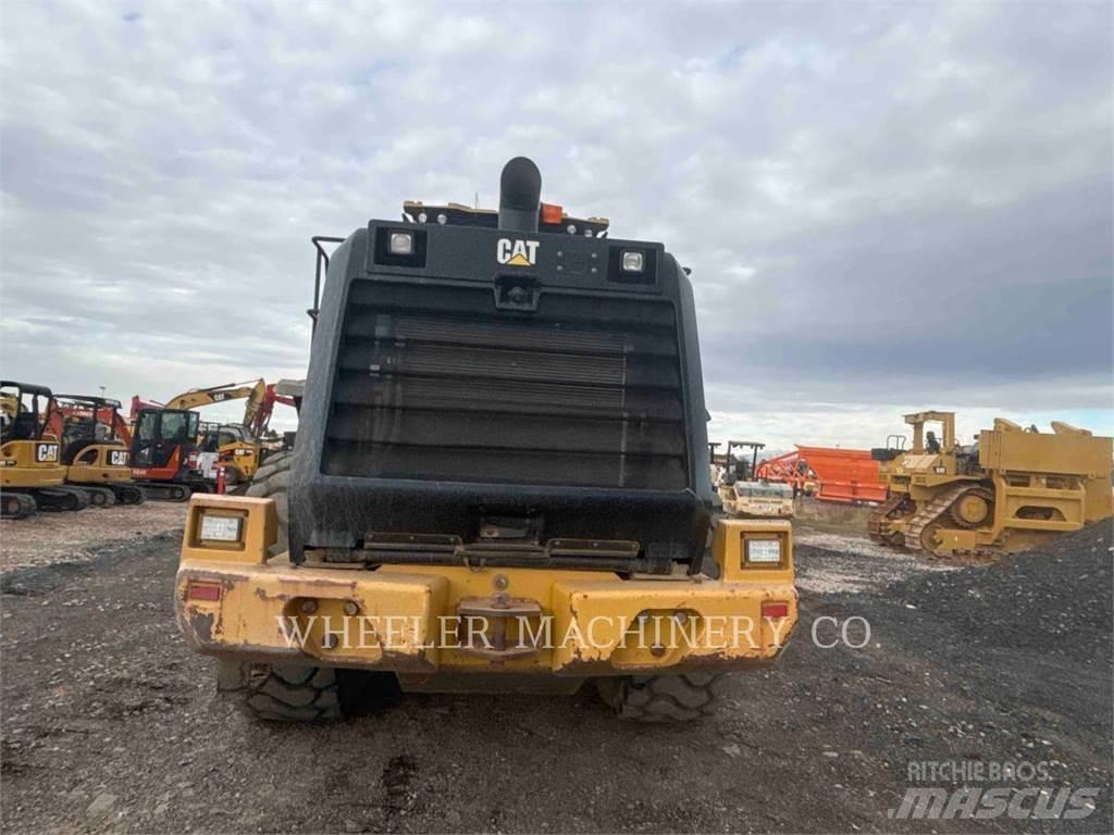 CAT 966M QC 3V Pás carregadoras de rodas