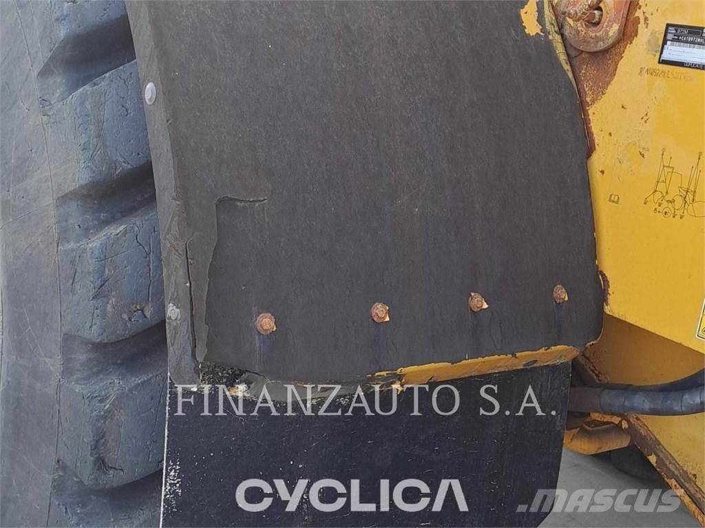 CAT 972M Pás carregadoras de rodas