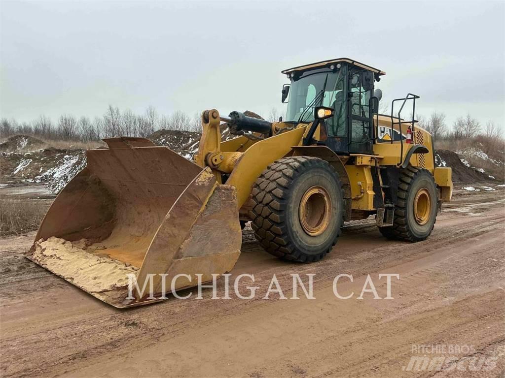 CAT 972M Pás carregadoras de rodas