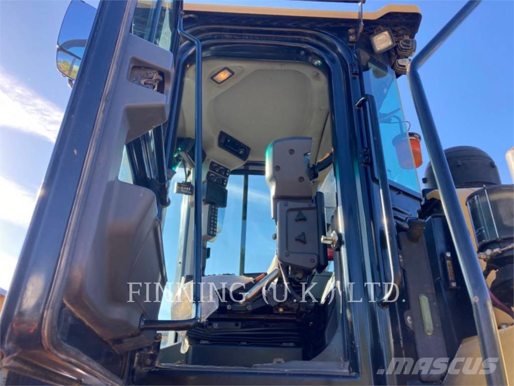 CAT 972M Pás carregadoras de rodas