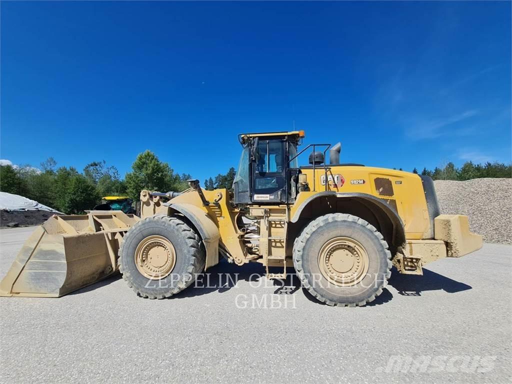 CAT 982M Pás carregadoras de rodas
