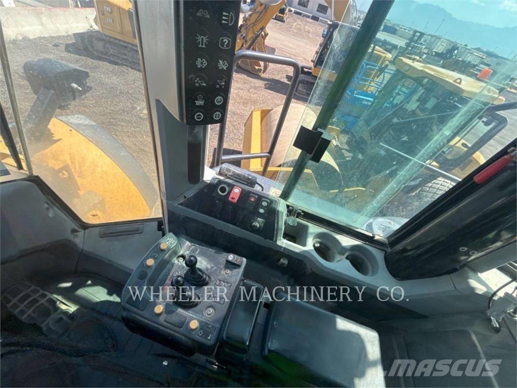 CAT 982M AOC Pás carregadoras de rodas