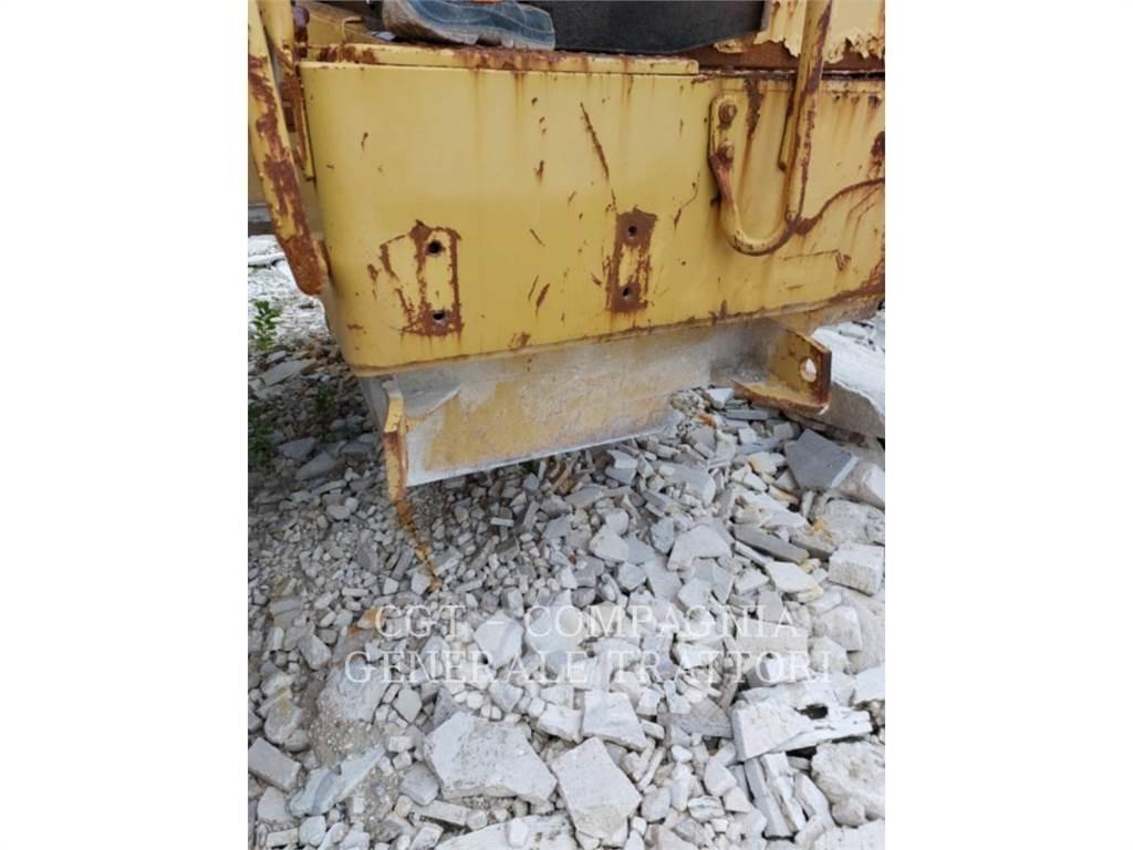 CAT 988 Pás carregadoras de rodas