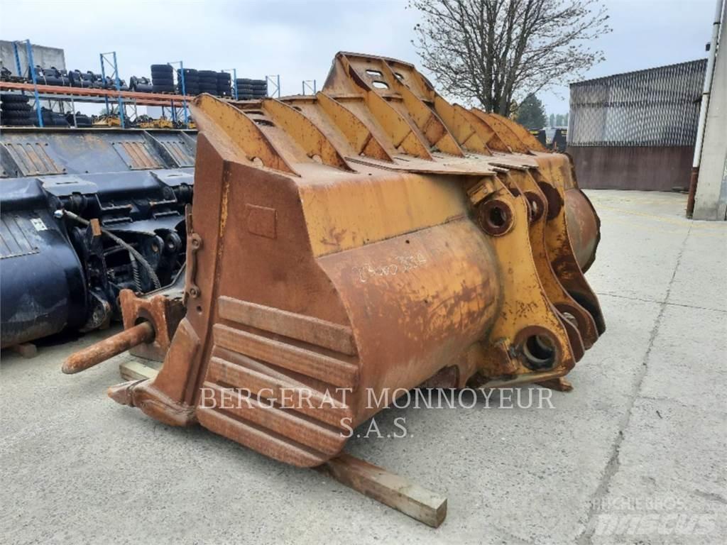 CAT 988 Baldes