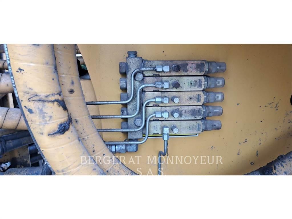 CAT 988K Pás carregadoras de rodas
