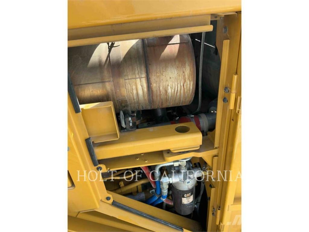 CAT 988K Pás carregadoras de rodas