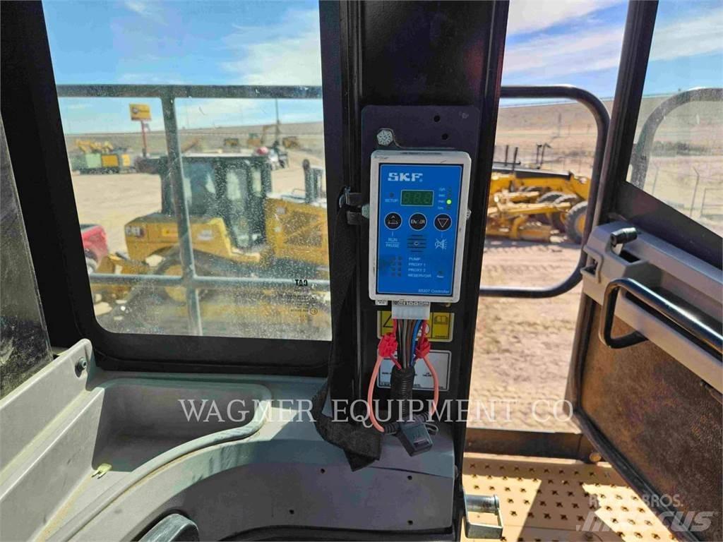 CAT 988K HL Pás carregadoras de rodas