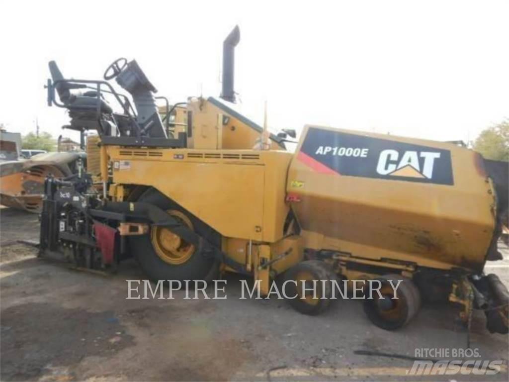 CAT AP1000E Pavimentadoras de asfalto