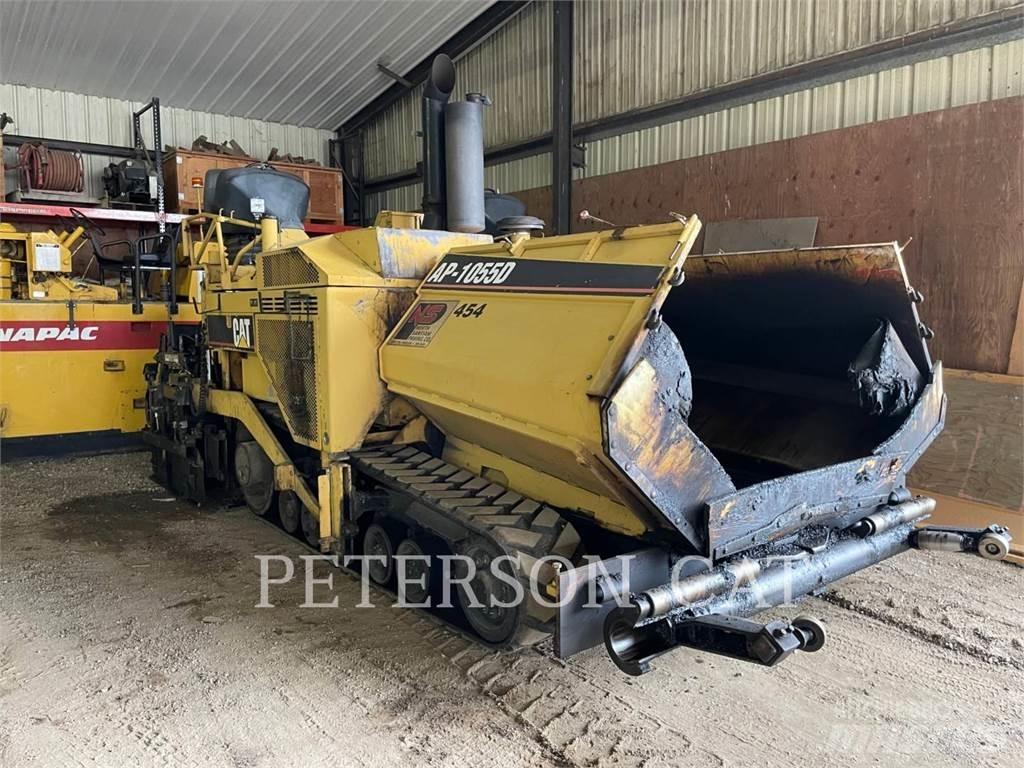 CAT AP1055D Pavimentadoras de asfalto