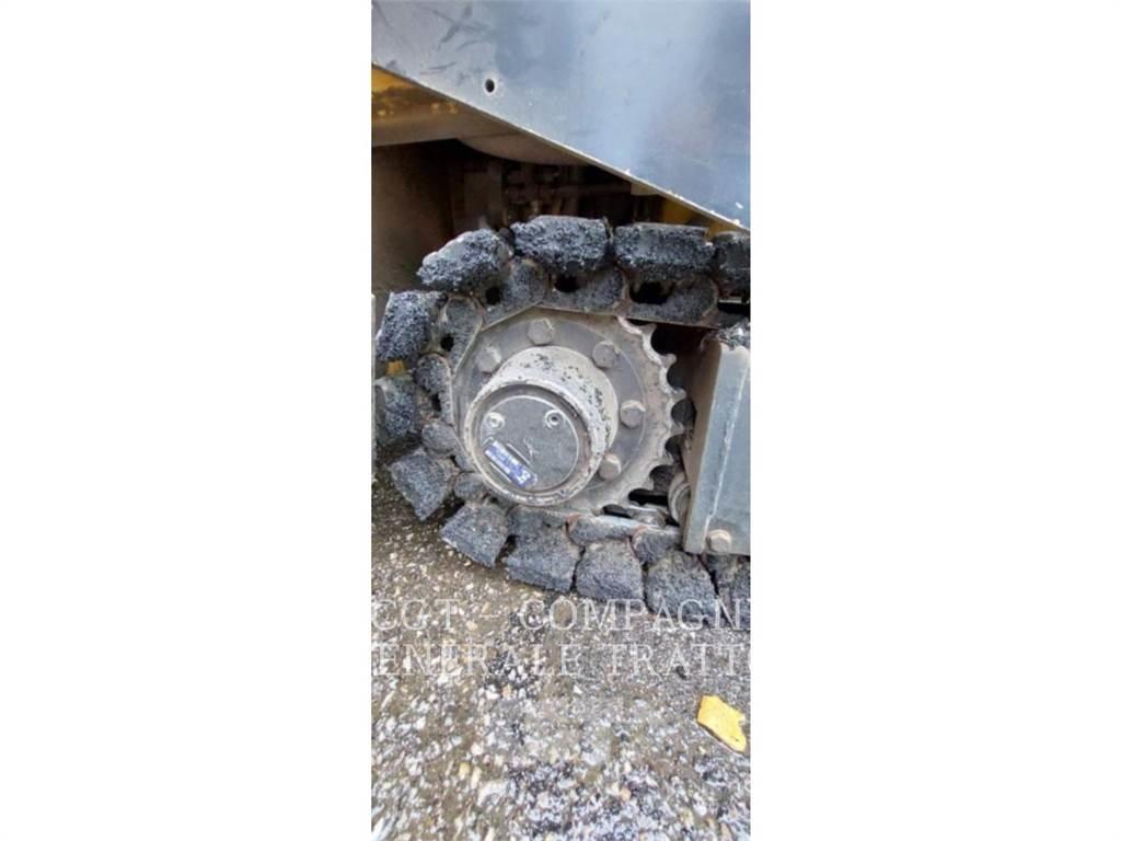 CAT AP255E Pavimentadoras de asfalto