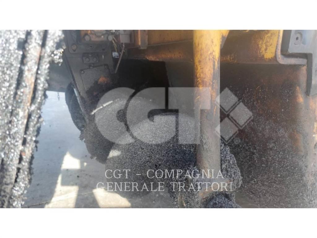 CAT AP300D Pavimentadoras de asfalto