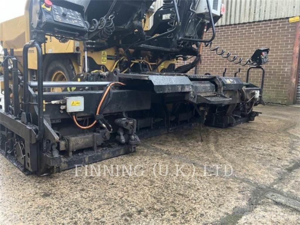 CAT AP300F Pavimentadoras de asfalto