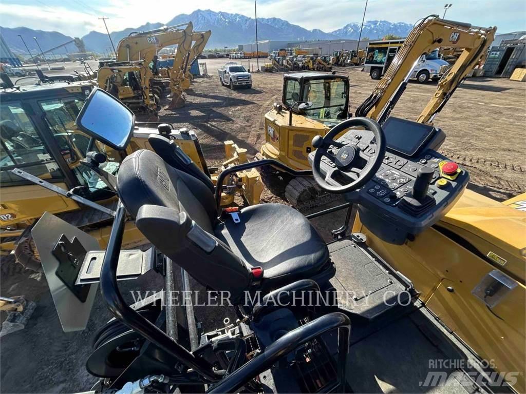 CAT AP555 Pavimentadoras de asfalto