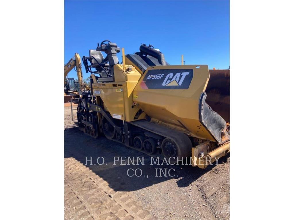 CAT AP555F Pavimentadoras de asfalto