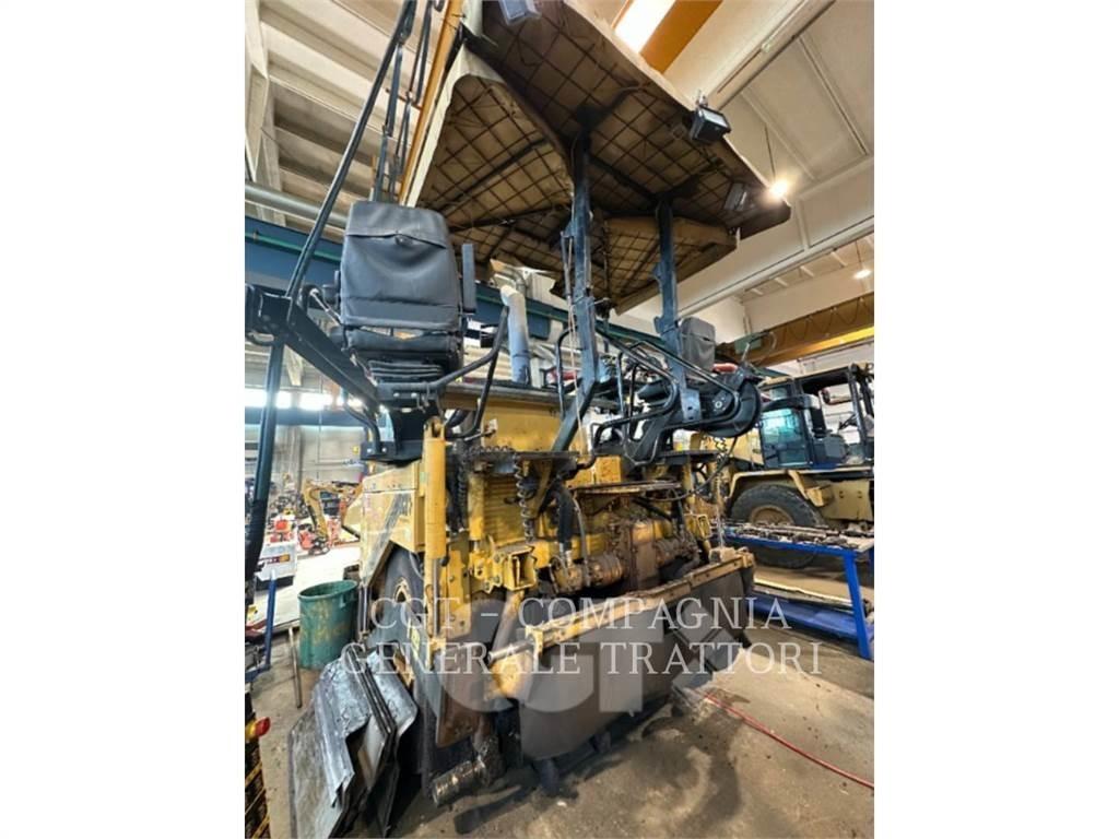 CAT AP600D Pavimentadoras de asfalto