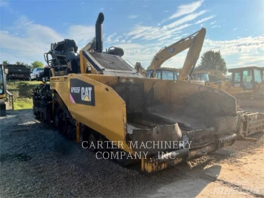 CAT AP655F Pavimentadoras de asfalto
