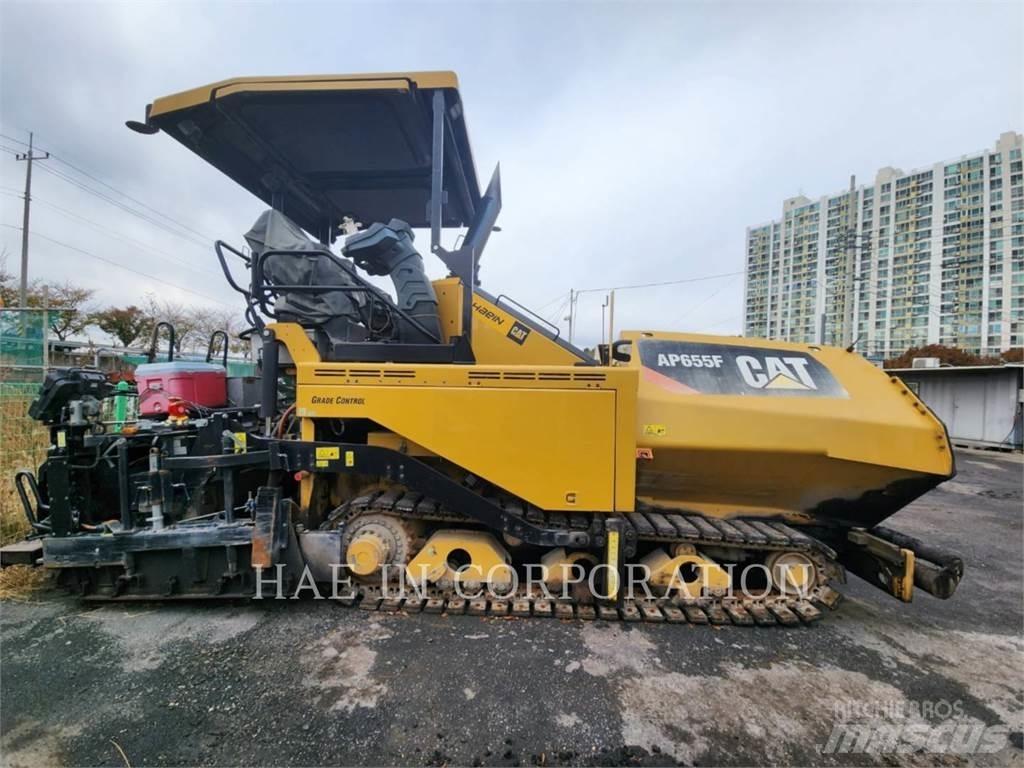 CAT AP655F Pavimentadoras de asfalto