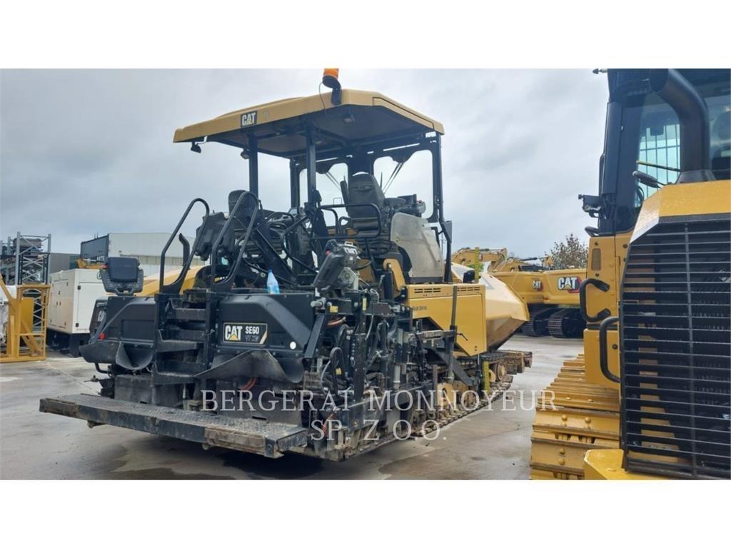 CAT AP655F Pavimentadoras de asfalto