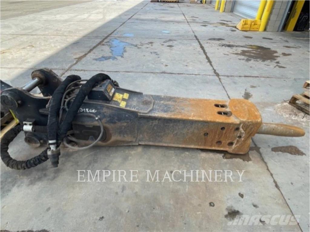 CAT B-H130ES Forquilhas